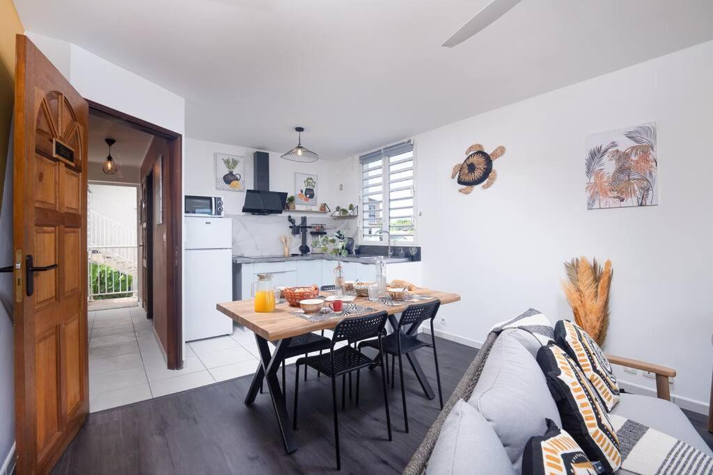 Apartament Le Logis Du Passant Riviere Saint-Louis Zewnętrze zdjęcie